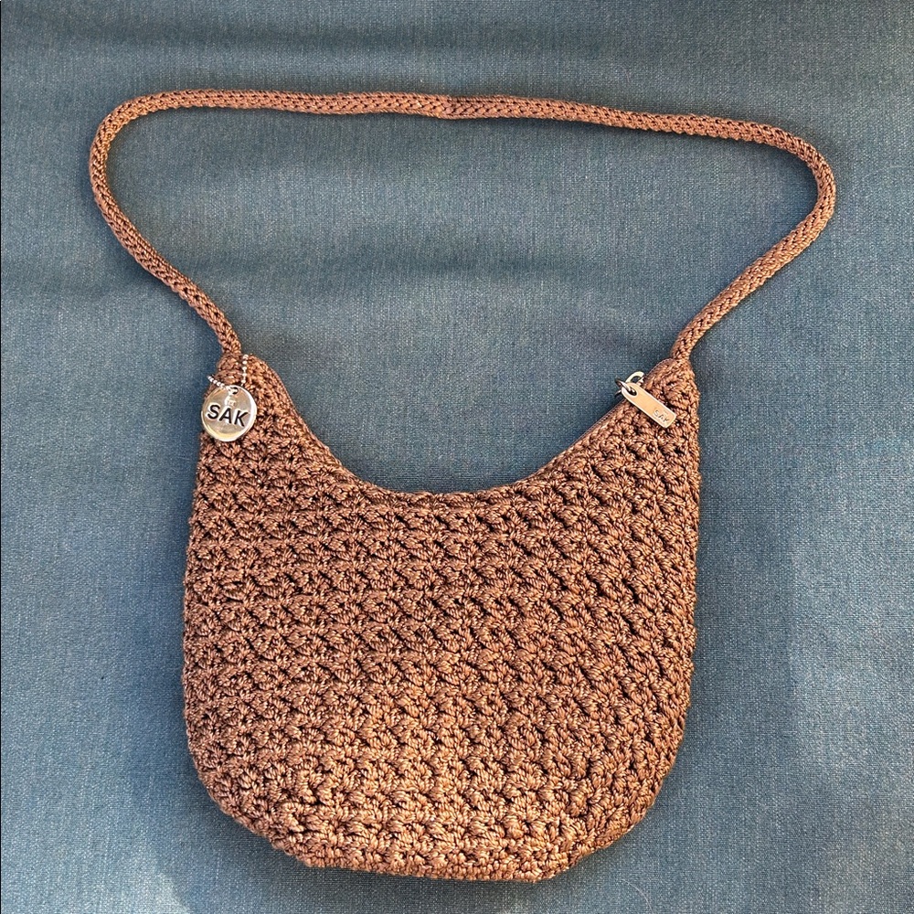 The Sak Vintage Boho Crochet Shoulder Beige Metallic Thread Purse